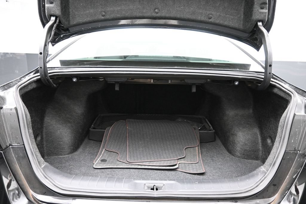Used 2025 Nissan Altima 2.5 SR w/ SR Premium Package FWD image 27