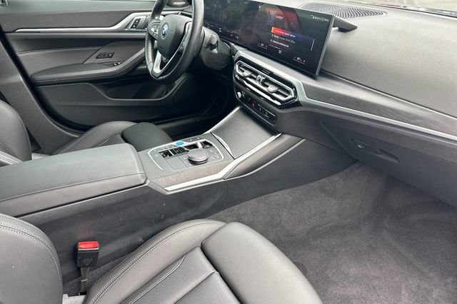 Used 2023 BMW i4 eDrive35 w/ Premium Package RWD image 17