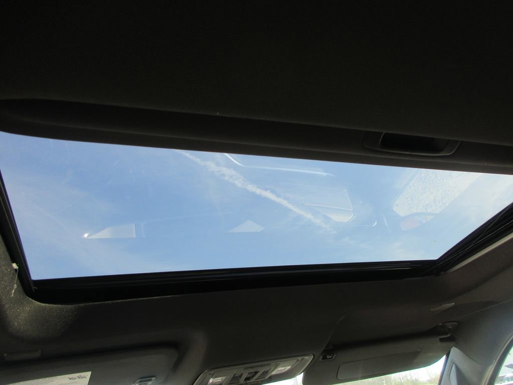 New 2026 GMC Sierra 1500 SLT w/ SLT Premium Plus Package image 16