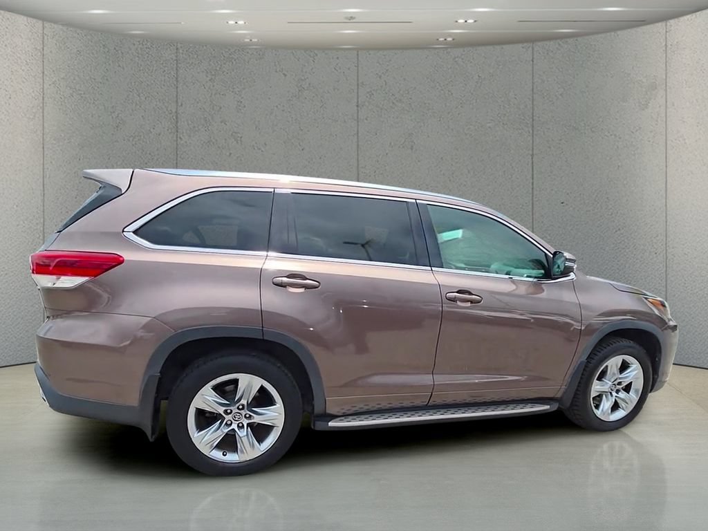 Used 2019 Toyota Highlander Limited FWD image 54