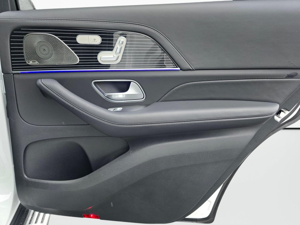 New 2026 Mercedes-Benz GLS 63 AMG 4MATIC image 28