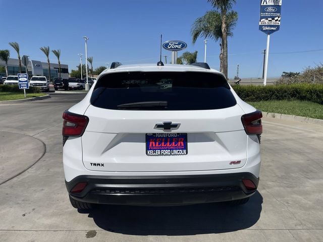Used 2025 Chevrolet Trax RS w/ Driver Confidence Package FWD image 7