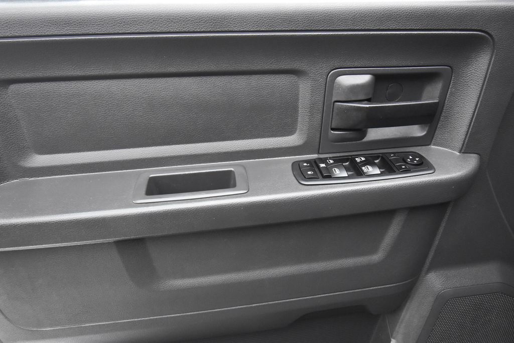 Used 2011 RAM 1500 ST w/ ST Popular Equipment Group AWD/4WD image 20