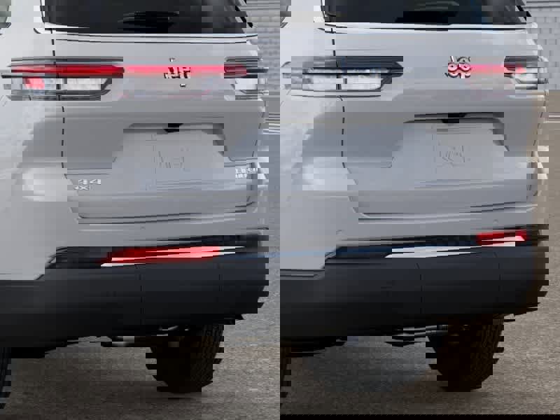 New 2025 Jeep Grand Cherokee L Limited image 13