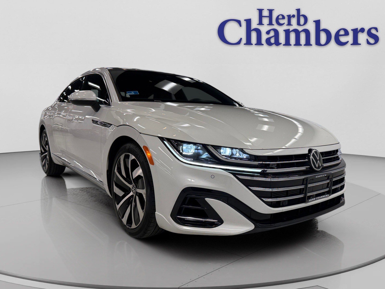 Used 2021 Volkswagen Arteon SEL image 1