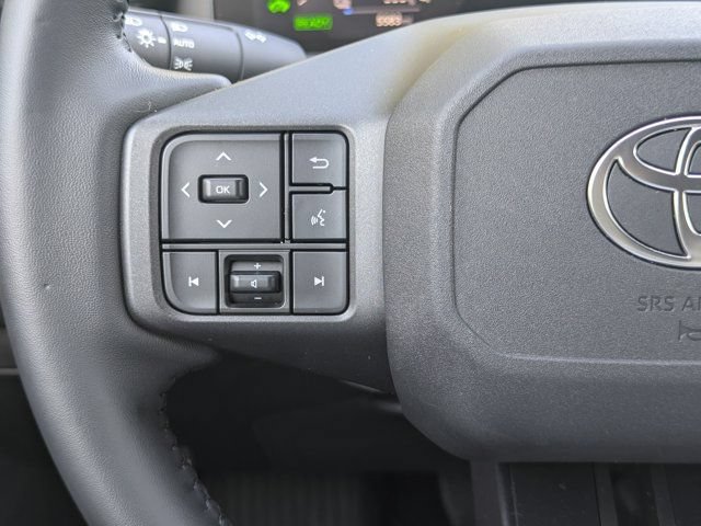 Used 2026 Toyota RAV4 SE AWD/4WD image 21