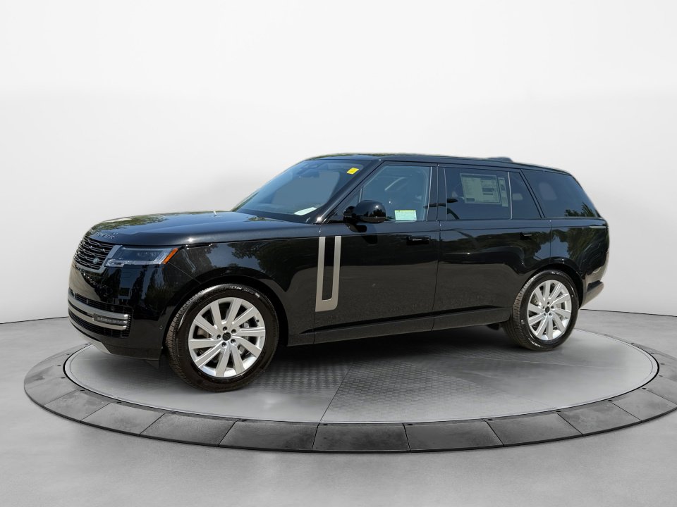 New 2026 Land Rover Range Rover Long Wheelbase SE