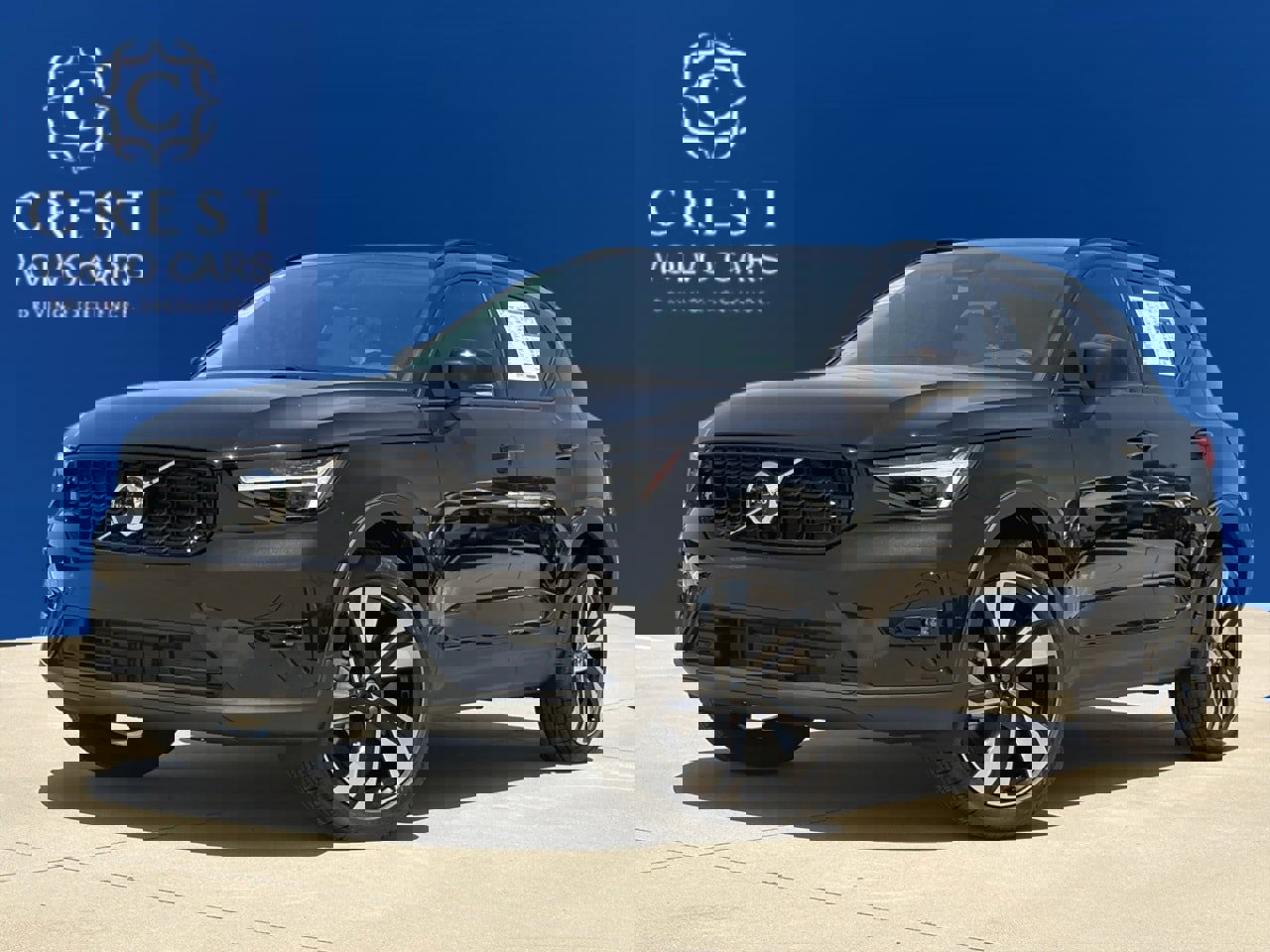 New 2025 Volvo XC40 B5 Plus w/ Protection Package Premier