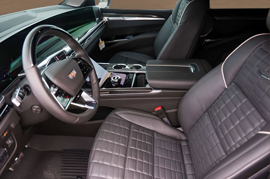 Certified 2025 Cadillac Escalade V w/ LPO, Floor Liner Package image 9