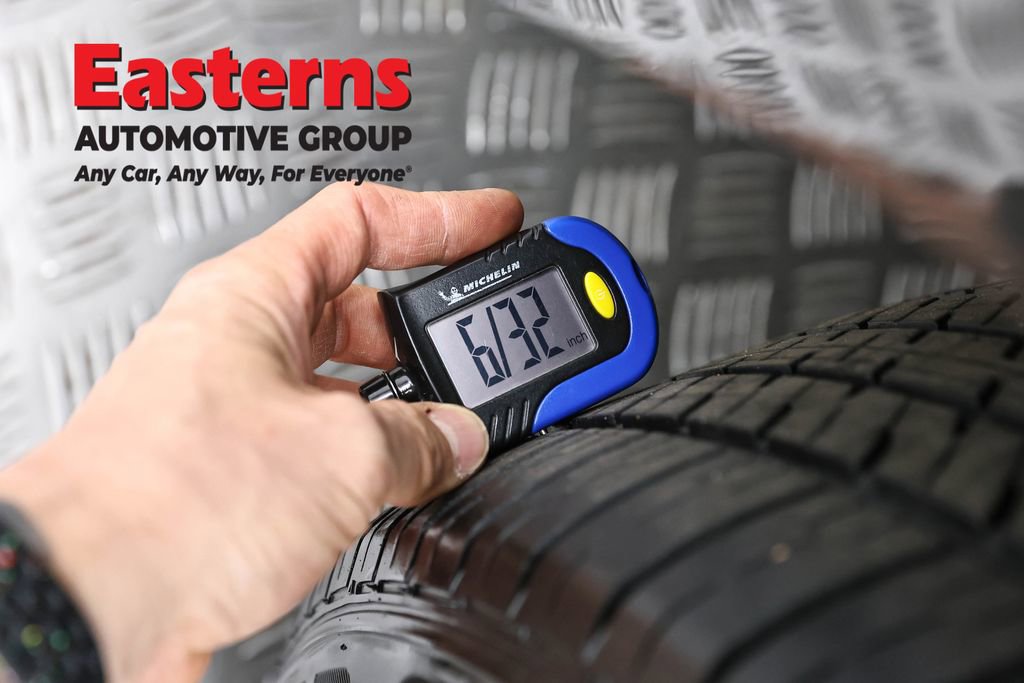 Used 2023 Dodge Challenger SXT image 28