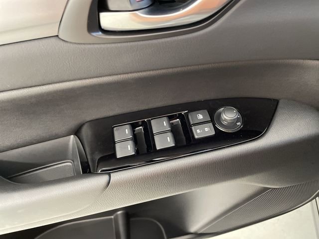 Certified 2025 MAZDA CX-5 AWD 2.5 S w/ Select Package image 21