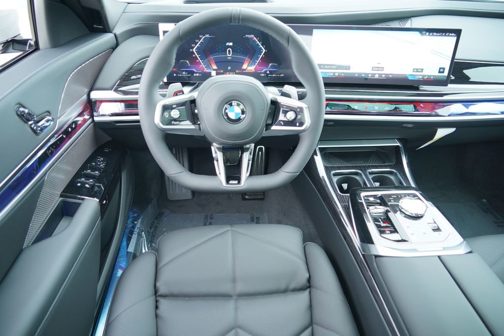 New 2026 BMW 740i w/ Premium Package RWD image 15