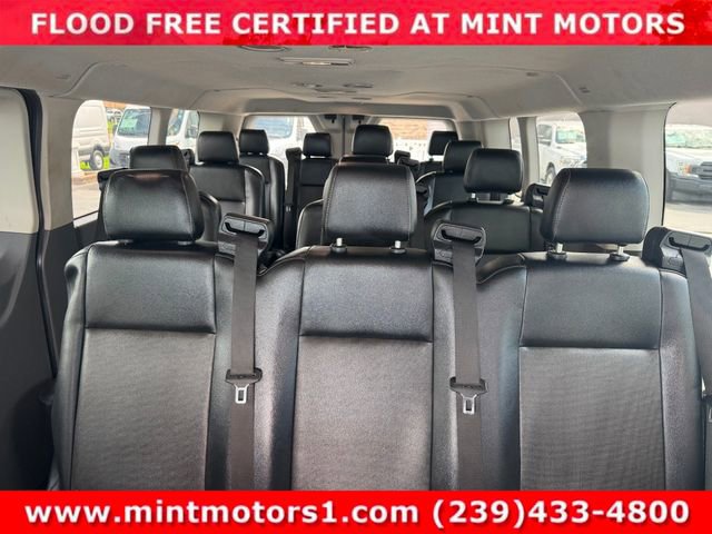 Used 2022 Ford Transit 350 XL image 3