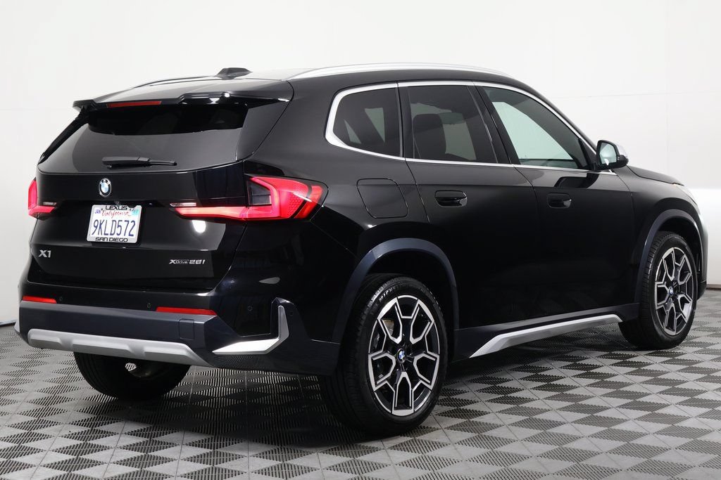 Used 2024 BMW X1 xDrive28i w/ Technology Package AWD/4WD image 4