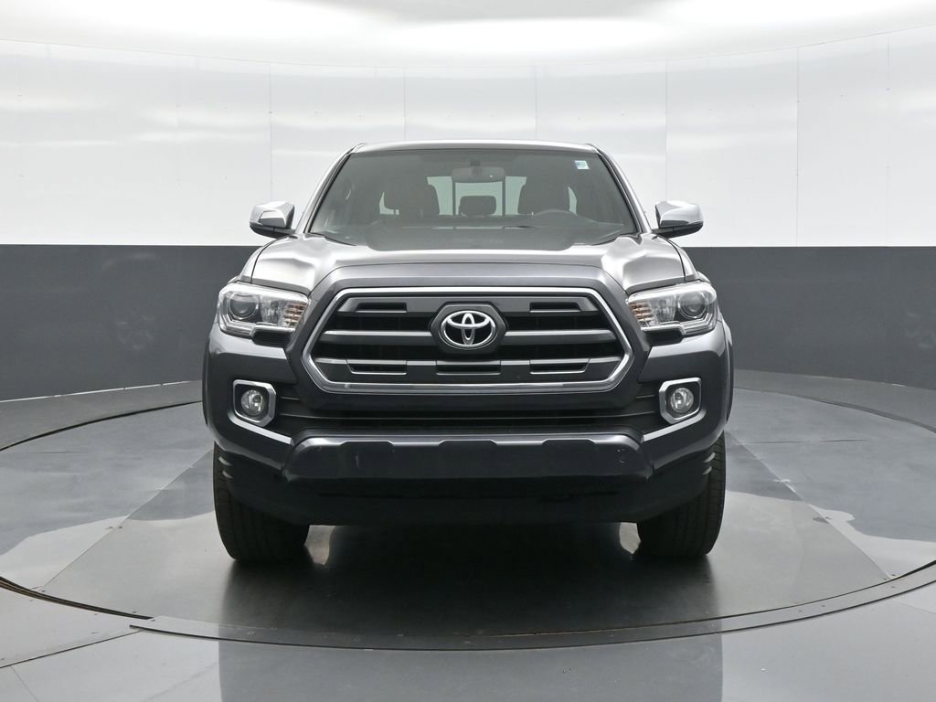 Certified 2017 Toyota Tacoma Limited AWD/4WD image 2