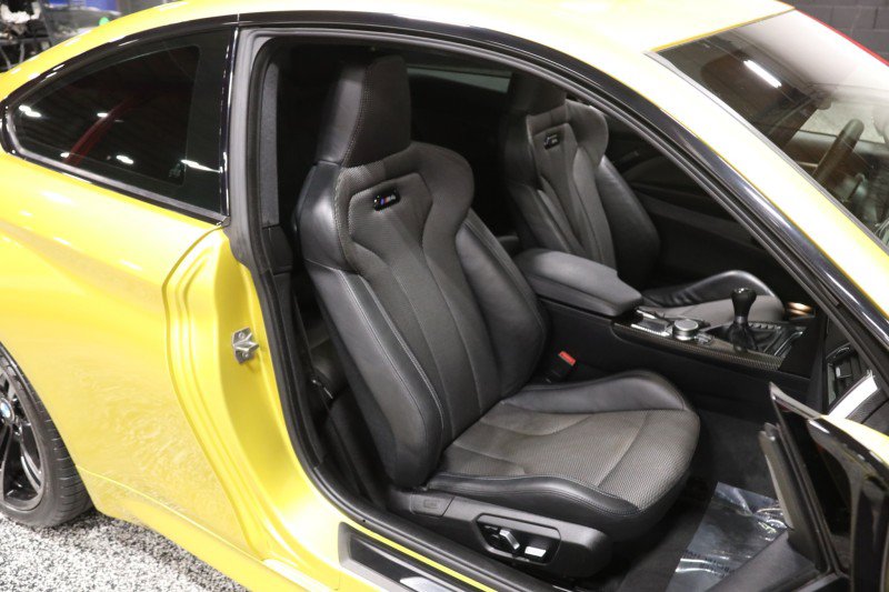Used 2019 BMW M4 Coupe w/ Executive Package RWD image 40