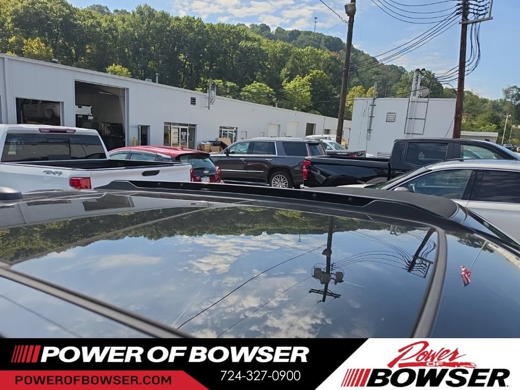 Used 2024 Chevrolet TrailBlazer RS w/ Convenience Package AWD/4WD image 11