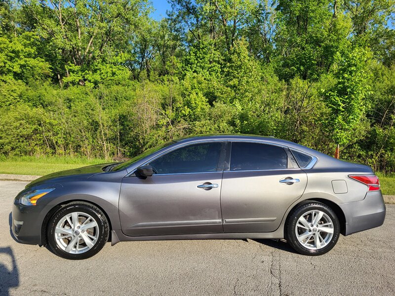 Used 2014 Nissan Altima 2.5 SV FWD image 3