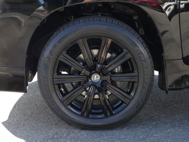 Used 2021 Lexus LX 570 4WD w/ Inspiration Series #2 image 8
