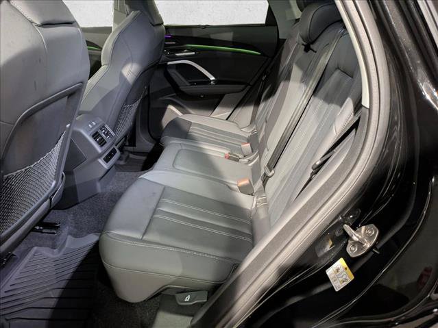 New 2025 Audi Q5 Premium Plus w/ Premium Plus AWD/4WD image 17