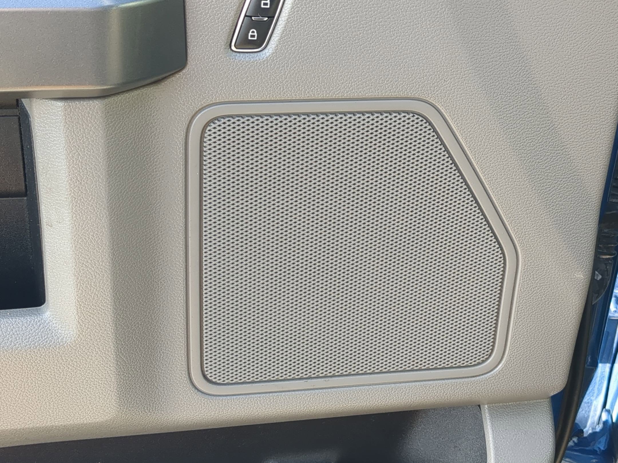 Used 2018 Ford F150 XLT image 15