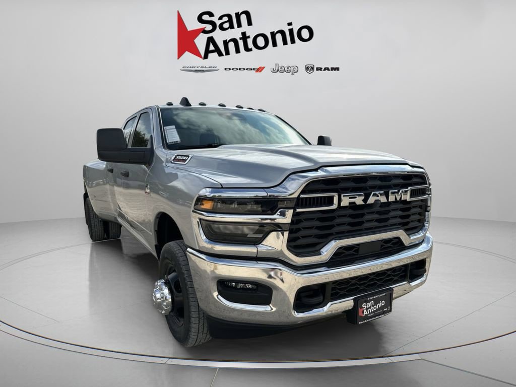 New 2027 RAM 3500 Tradesman AWD/4WD image 17