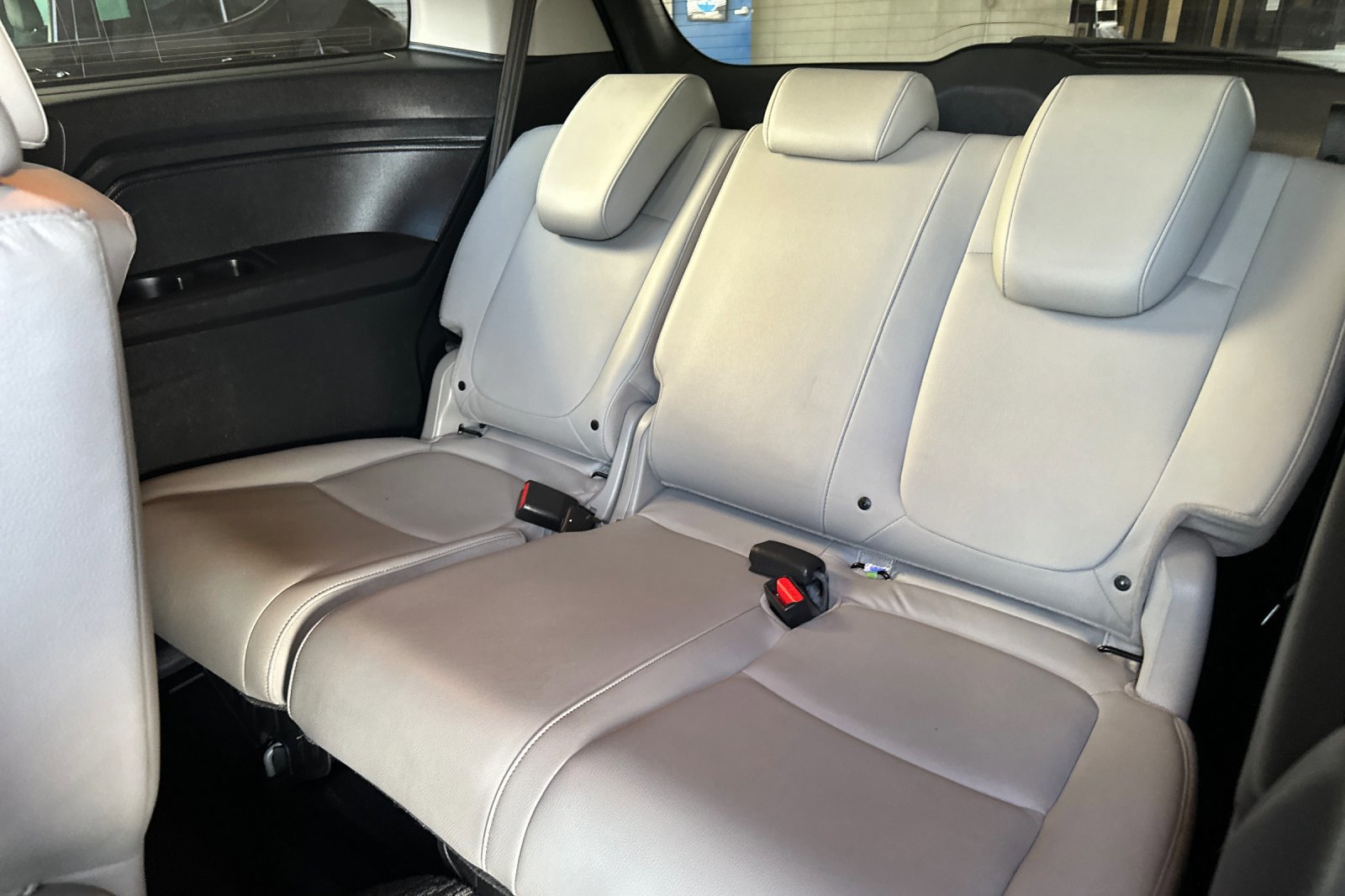 Used 2023 Honda Odyssey EX-L image 16