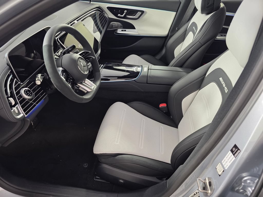 New 2026 Mercedes-Benz E 53 AMG e 4MATIC Wagon image 6