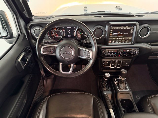 Used 2022 Jeep Wrangler Unlimited Sahara w/ Cold Weather Group AWD/4WD image 32