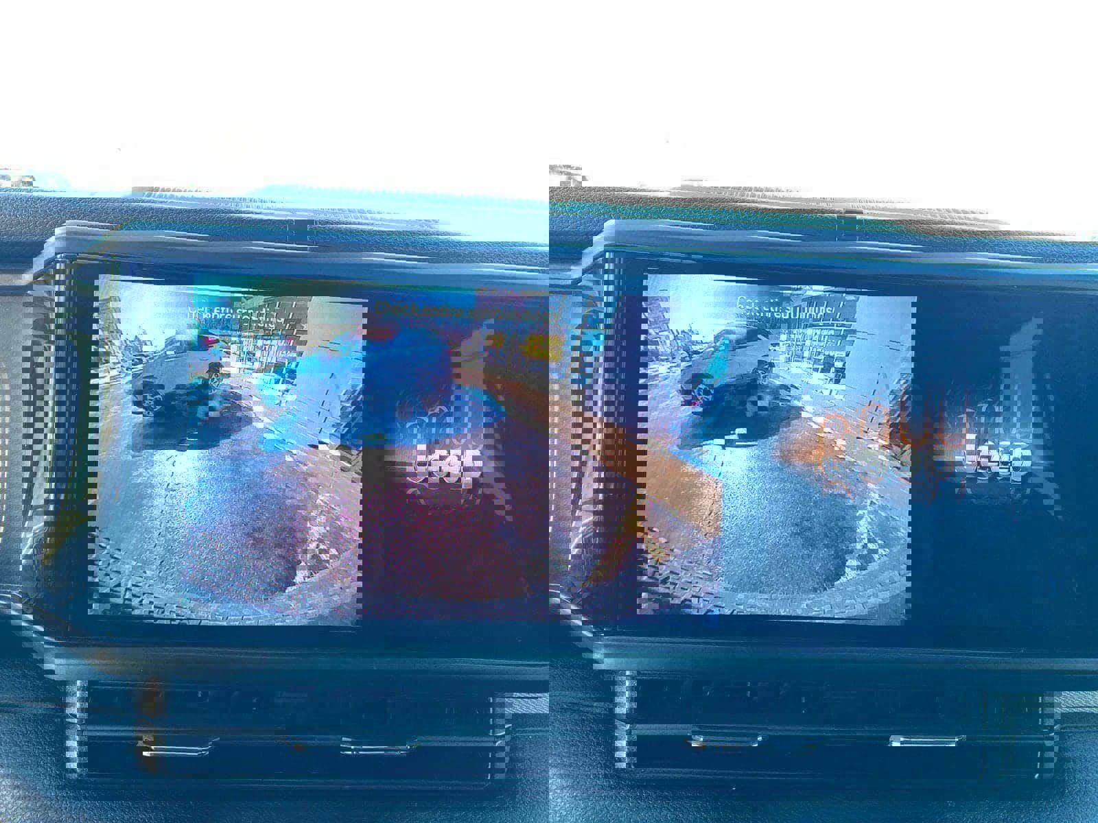 Used 2025 Jeep Wrangler Willys image 14