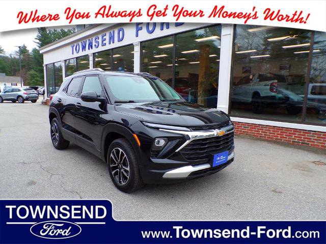 Used 2024 Chevrolet TrailBlazer LT w/ Convenience Package AWD/4WD image 1