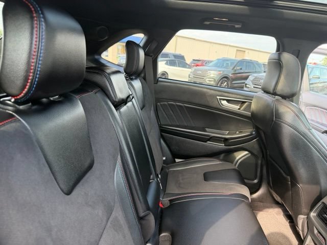 Used 2023 Ford Edge ST w/ Equipment Group 401A AWD/4WD image 39