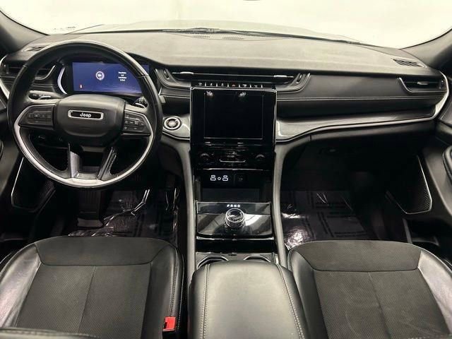 Used 2021 Jeep Grand Cherokee L Laredo image 27