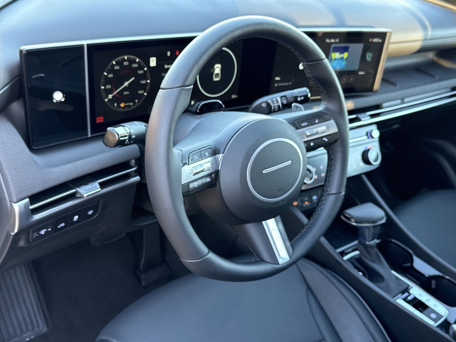 New 2025 Hyundai Santa Cruz Limited image 16