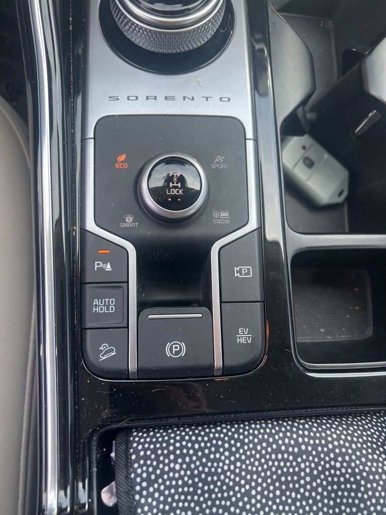 Used 2022 Kia Sorento SX image 14