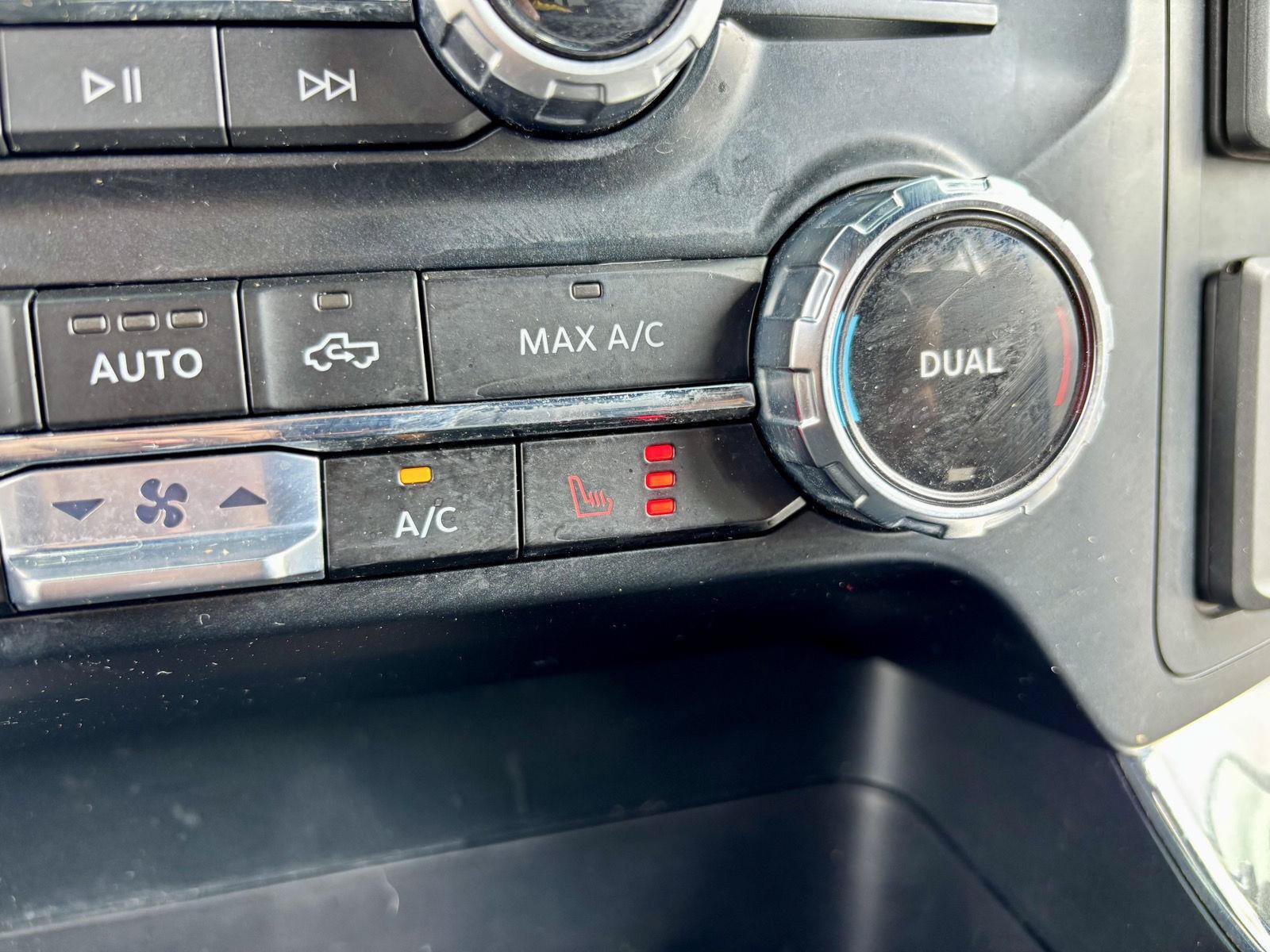 Used 2023 Ford F150 XLT w/ Equipment Group 302A High AWD/4WD image 4