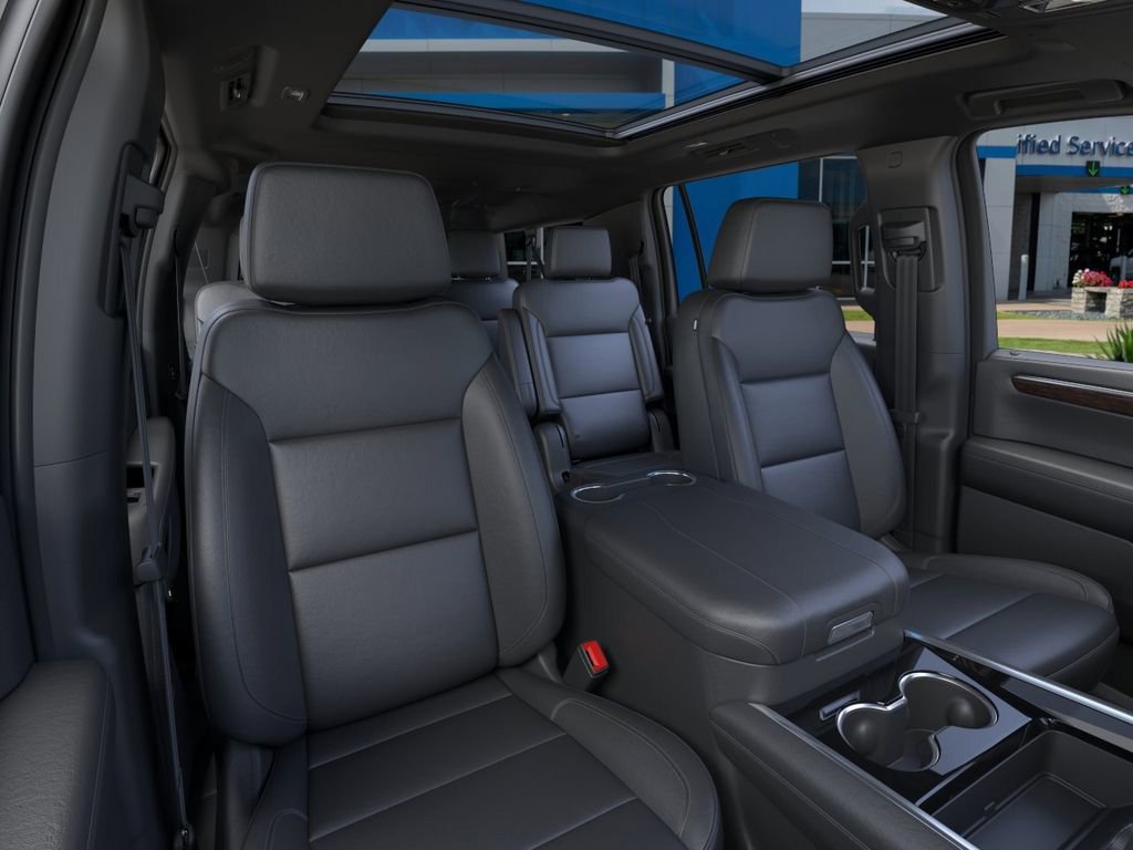 New 2026 Chevrolet Suburban Z71 w/ Comfort Package AWD/4WD image 16