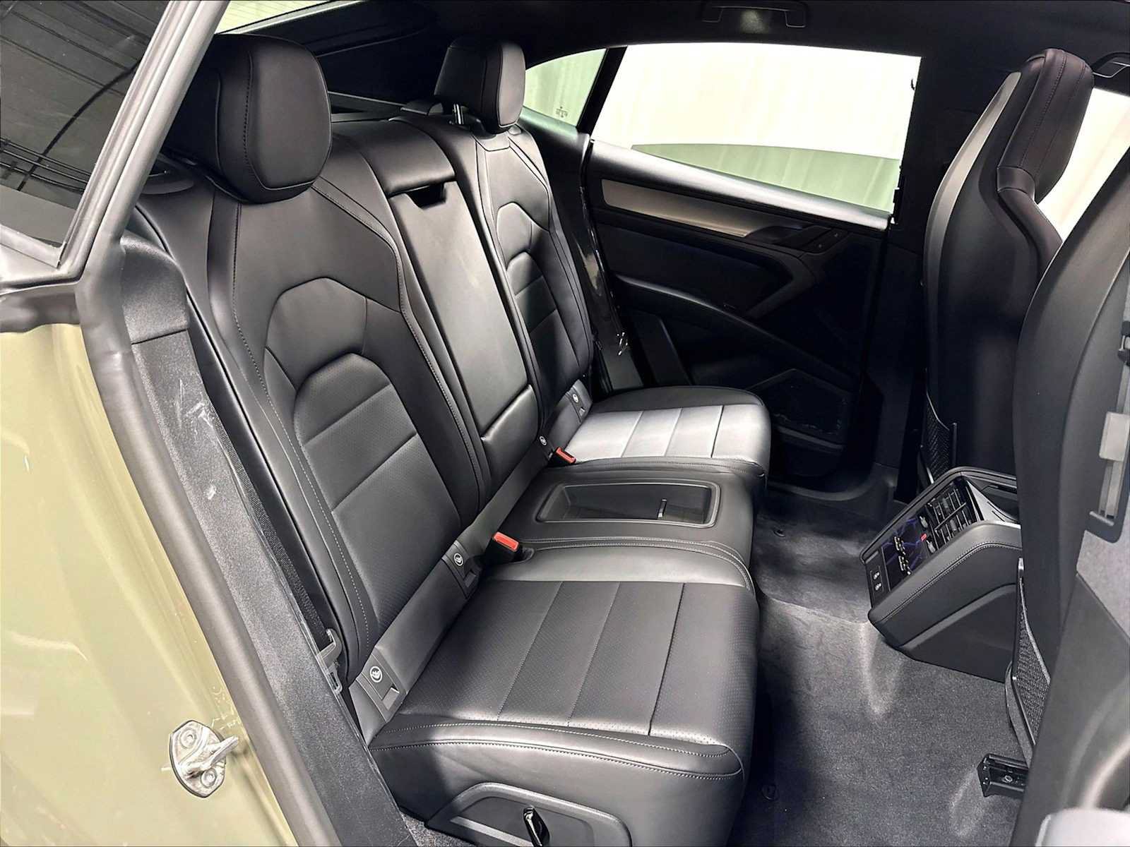 New 2026 Porsche Cayenne S AWD/4WD image 30