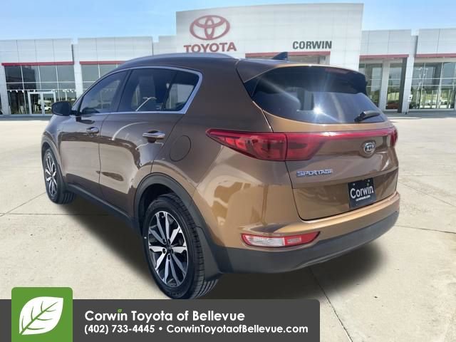 Used 2017 Kia Sportage EX w/ EX Premium Package image 3