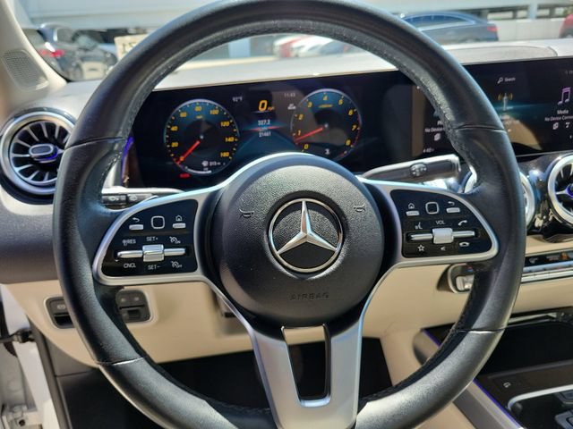 Used 2023 Mercedes-Benz GLB 250 image 28