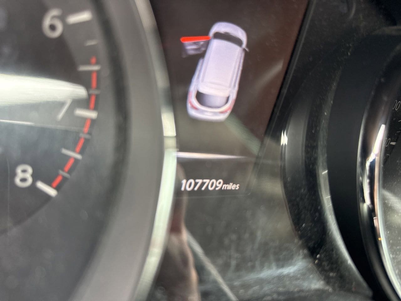 Used 2017 Nissan Rogue Sport SV w/ SV Premium Package FWD image 8