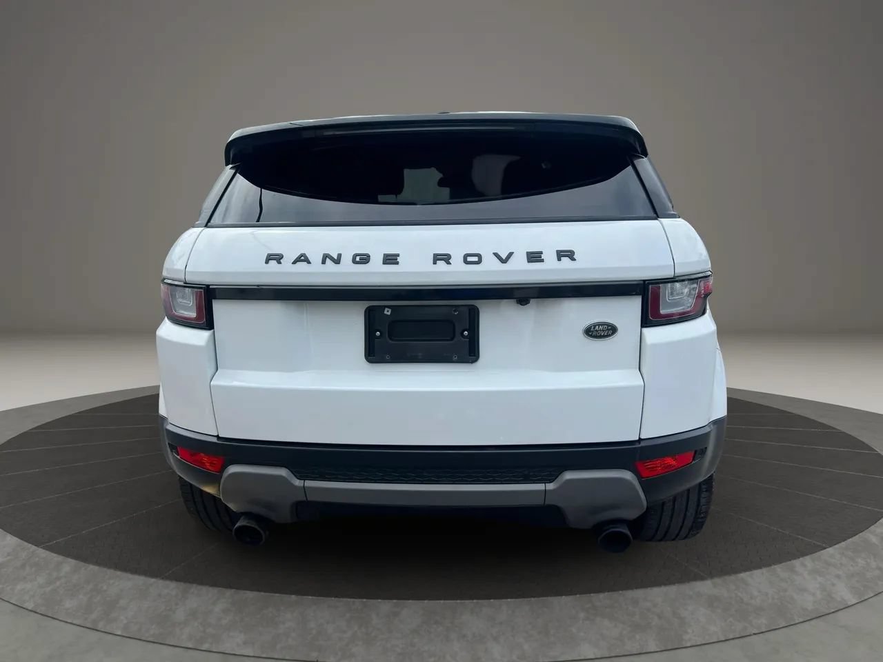 Used 2017 Land Rover Range Rover Evoque SE Premium AWD/4WD image 6