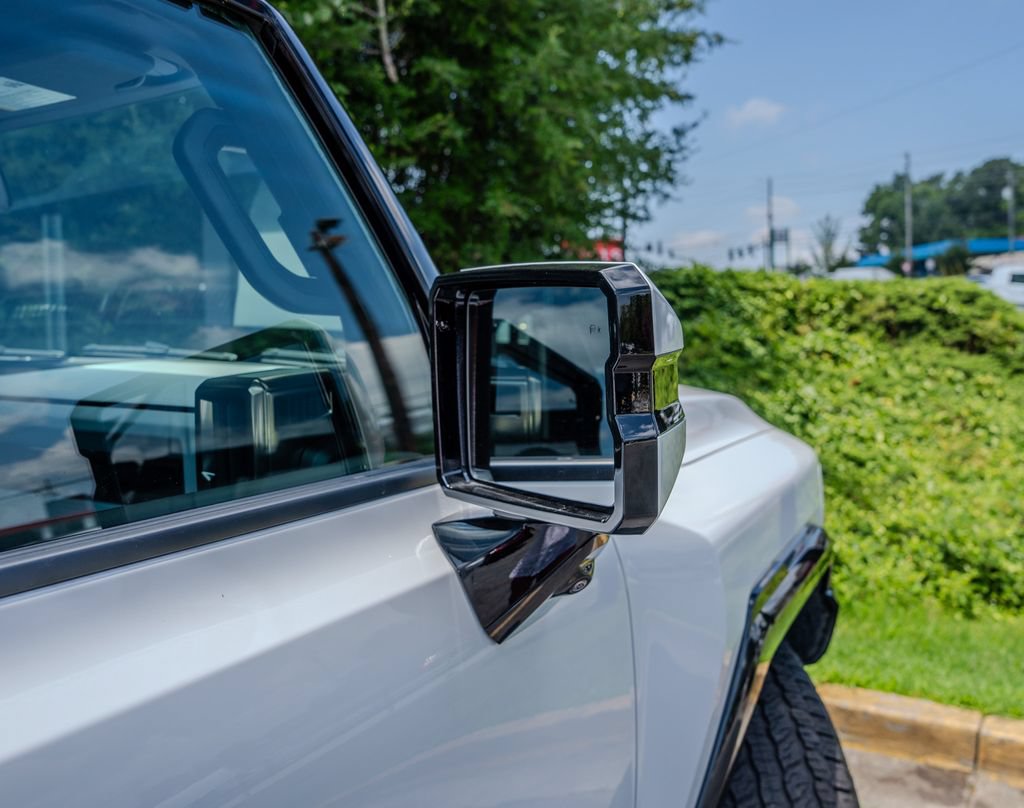 Used 2025 GMC Hummer EV 3X AWD/4WD image 30