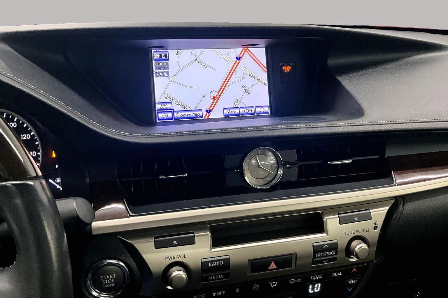 Used 2013 Lexus ES 350 w/ Premium Pkg FWD image 6