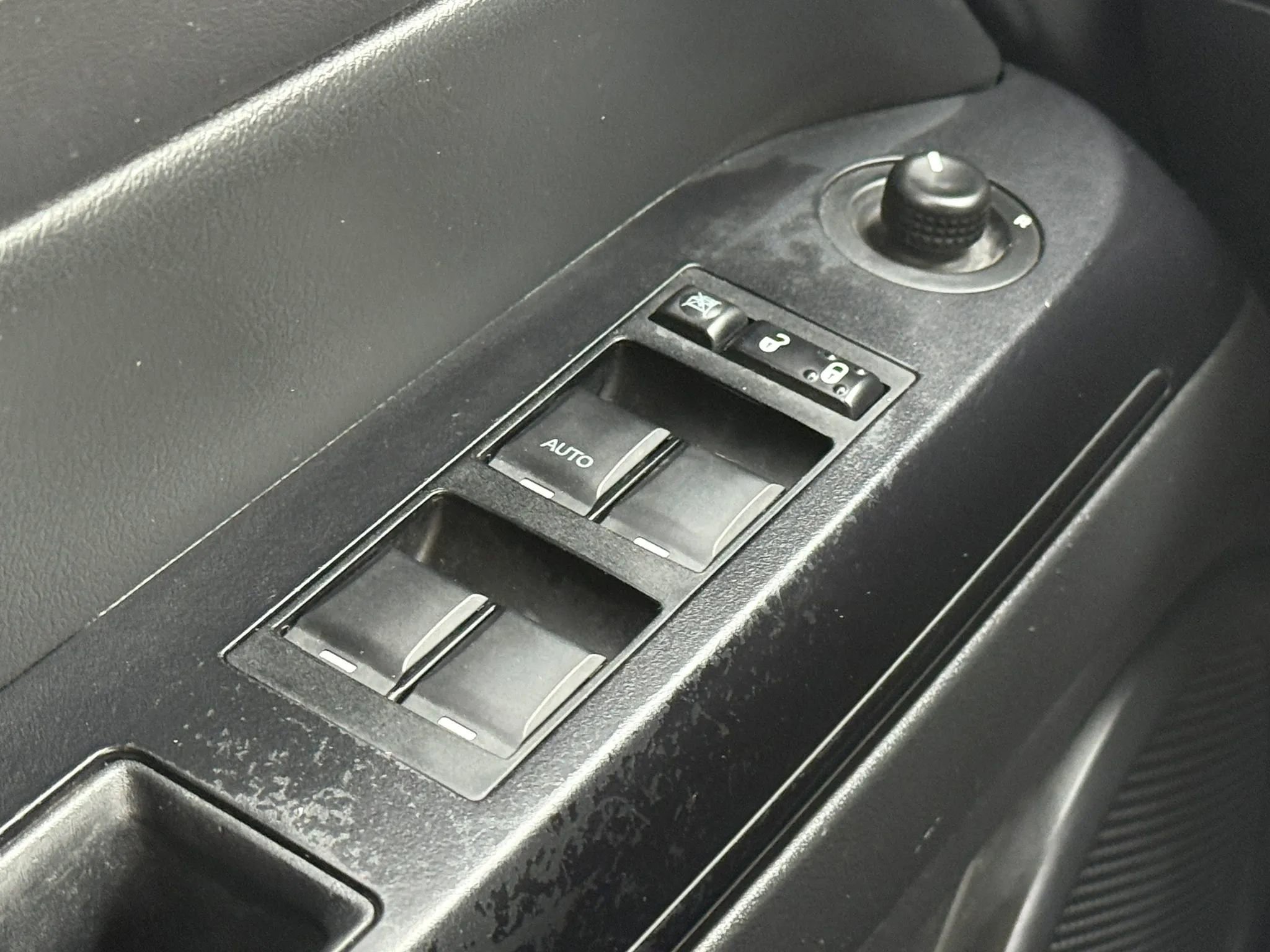 Used 2014 Jeep Compass Sport w/ Power Value Group AWD/4WD image 23