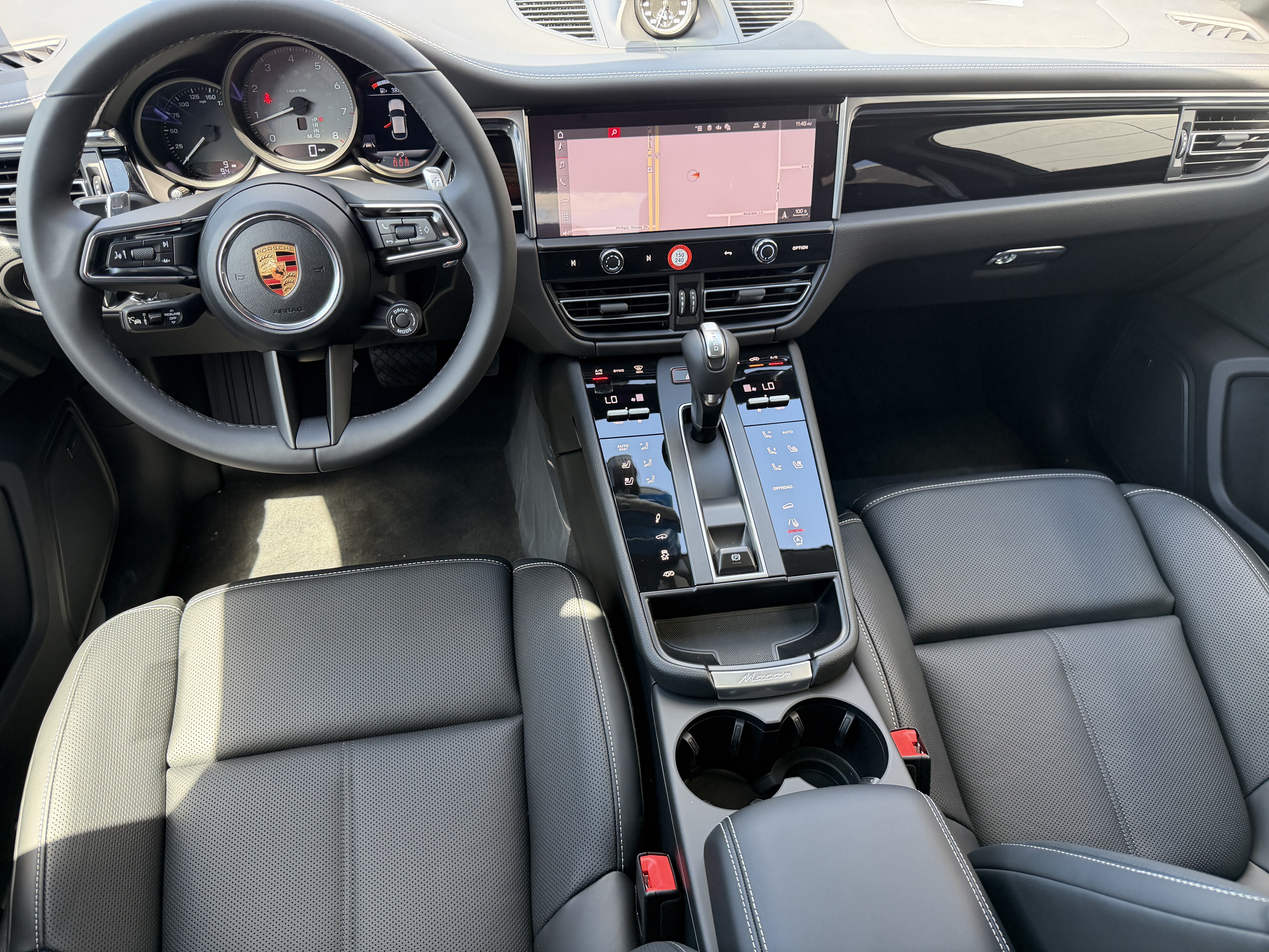 New 2026 Porsche Macan S AWD/4WD image 16