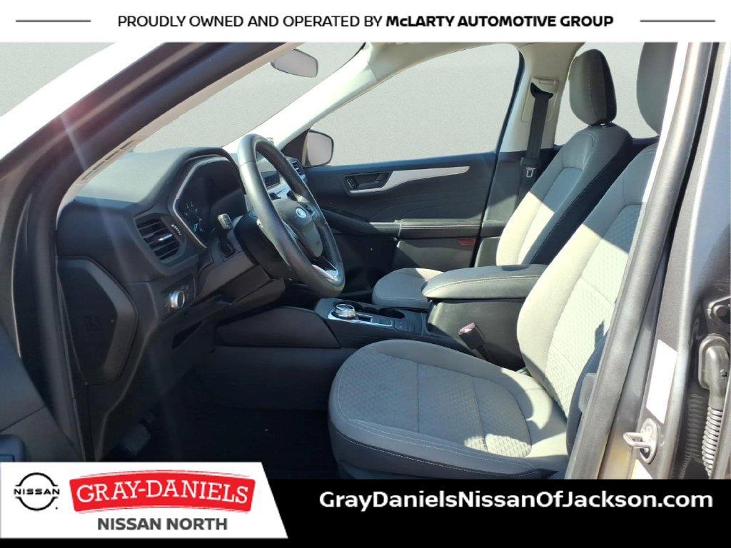 Used 2022 Ford Escape SE w/ SE Sport Appearance Package FWD image 22