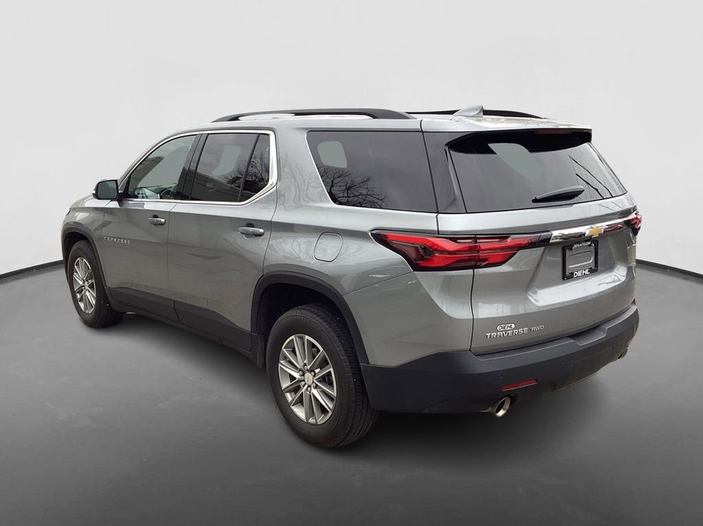 Used 2023 Chevrolet Traverse LT image 7