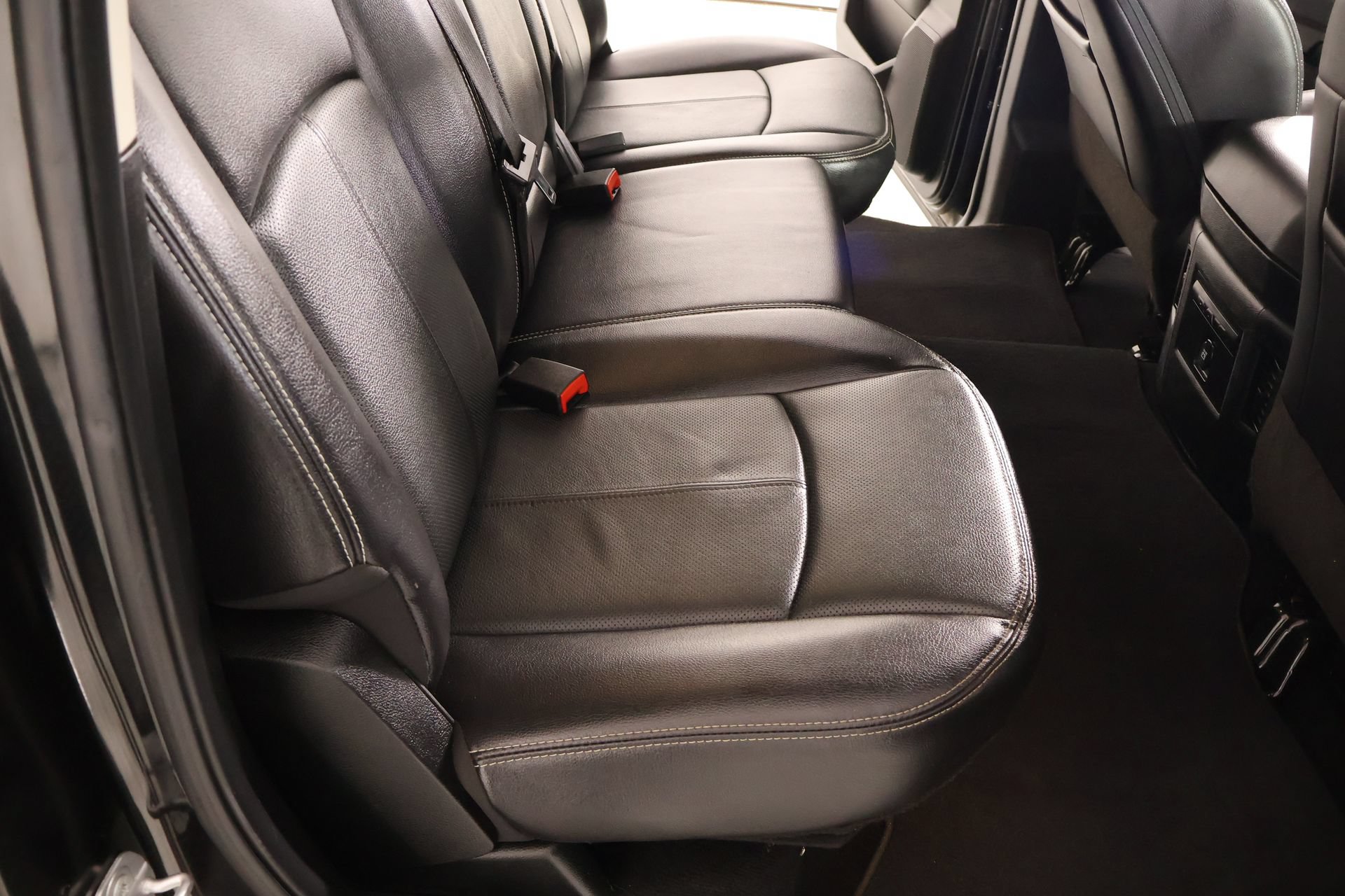 Used 2018 RAM 1500 Sport w/ Convenience Group AWD/4WD image 16