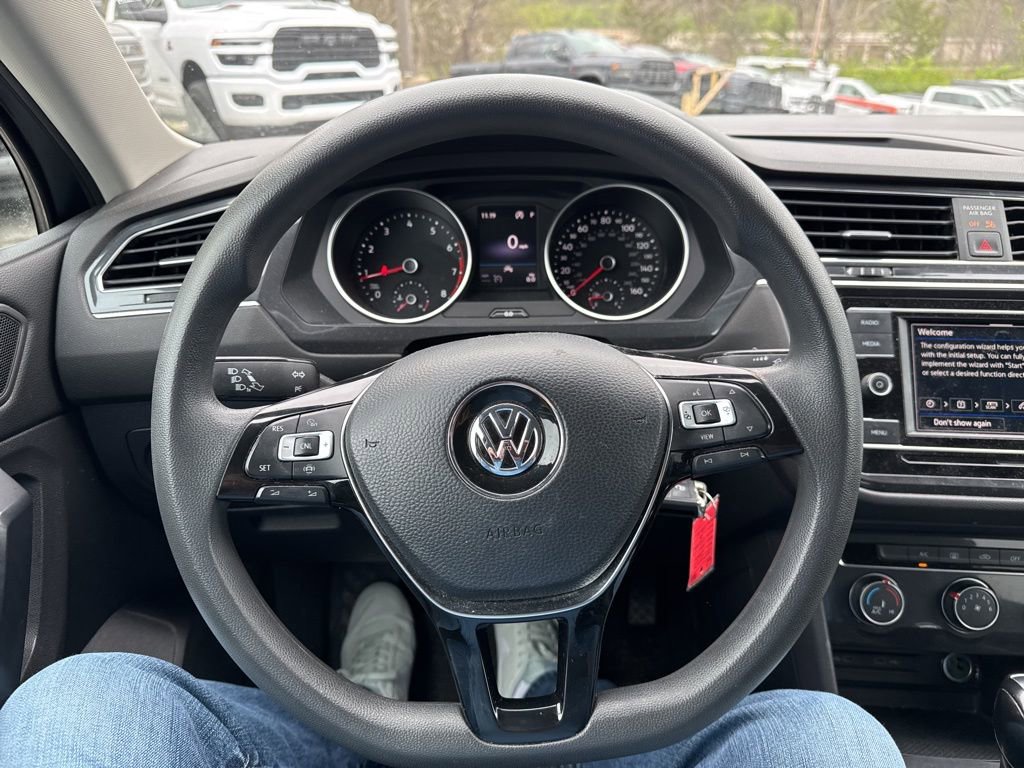 Used 2021 Volkswagen Tiguan S image 15